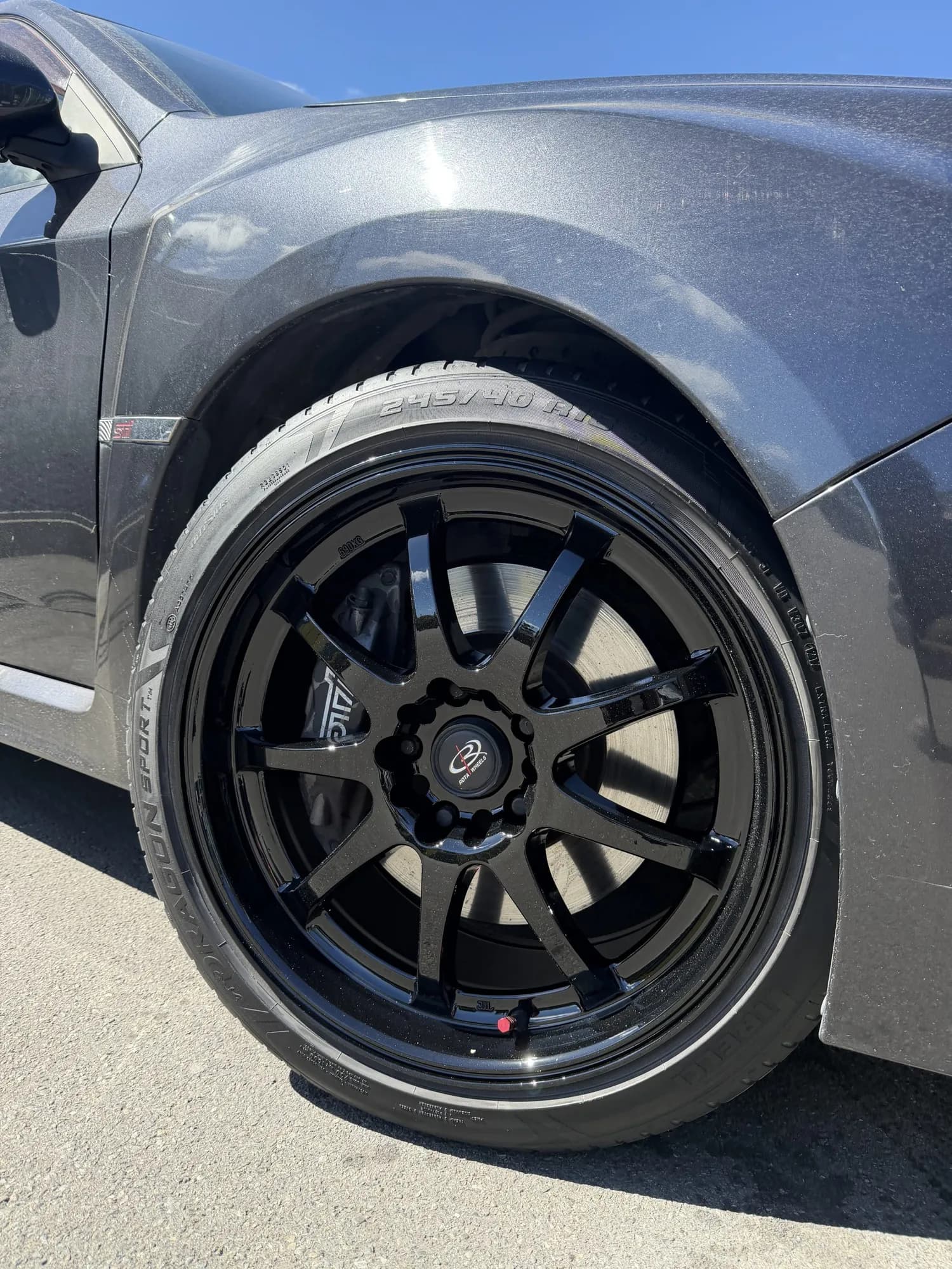 Refinished alloy wheel